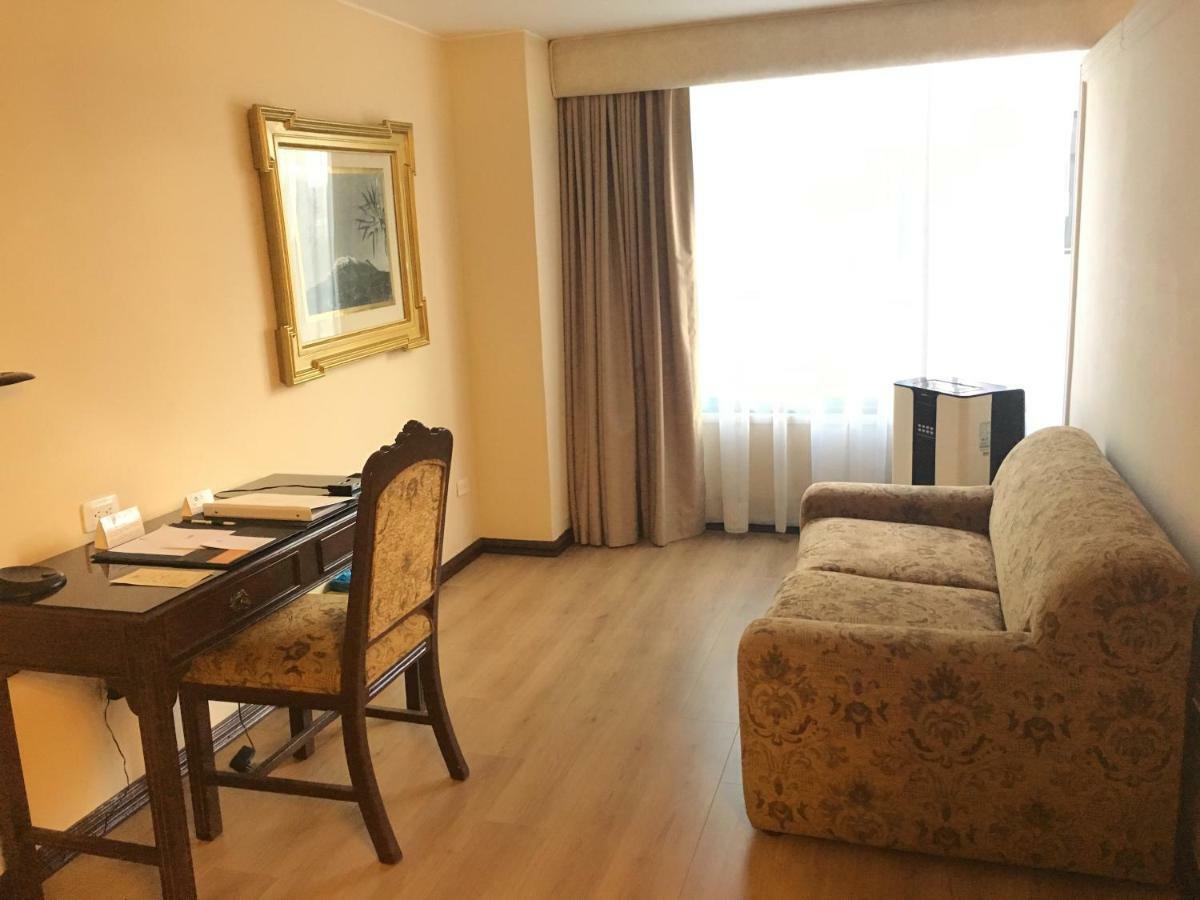 Best Western Cplaza Hotel Quito Zewnętrze zdjęcie